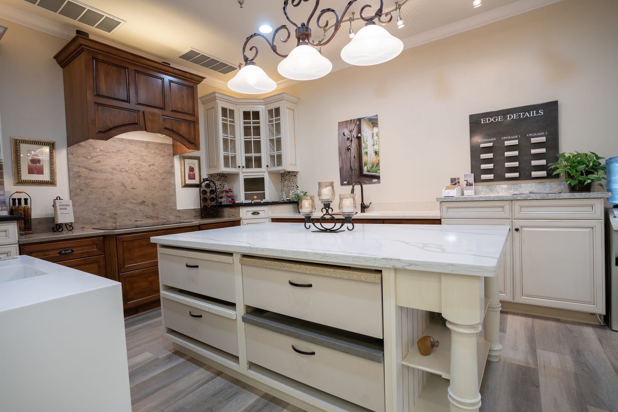 Photo of kitchen with Signature Surfaces countertops